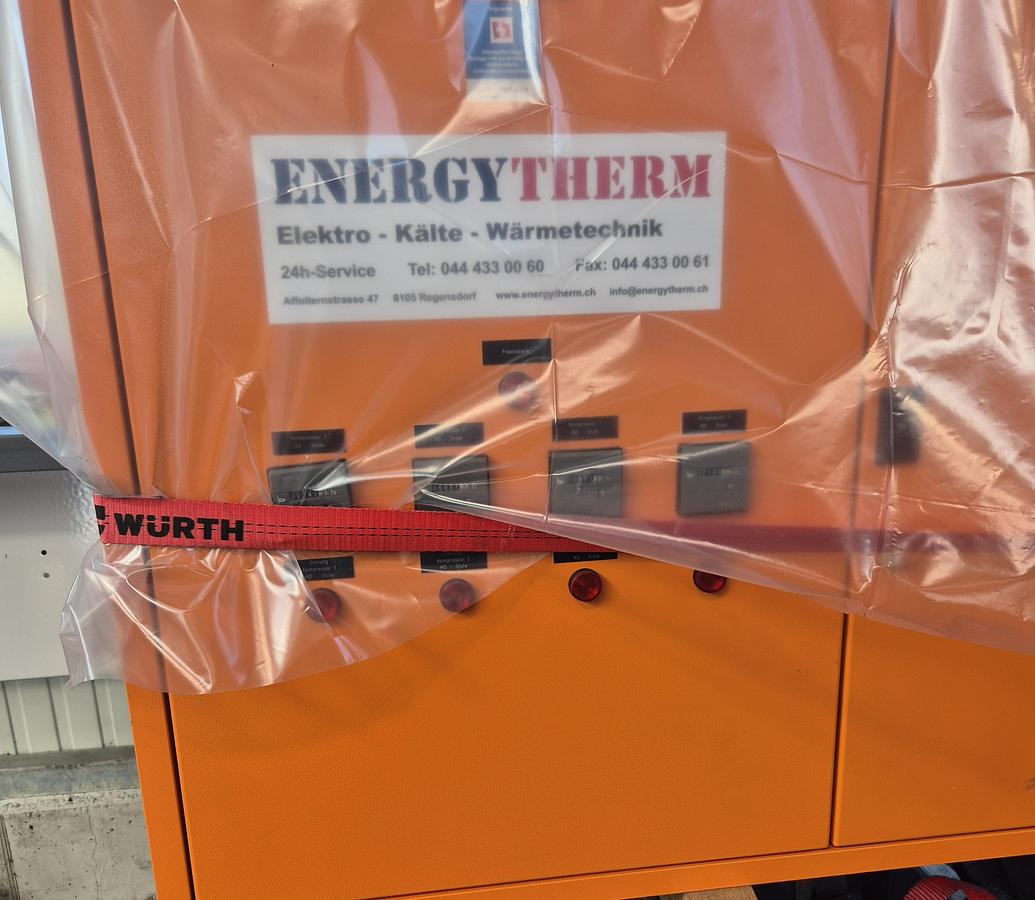 Gebraucht Copeland Kälteanlagen-Einheit besteht aus einem leistungsstarken Copeland-Kompressorverbund D6SA4-100X-EWL