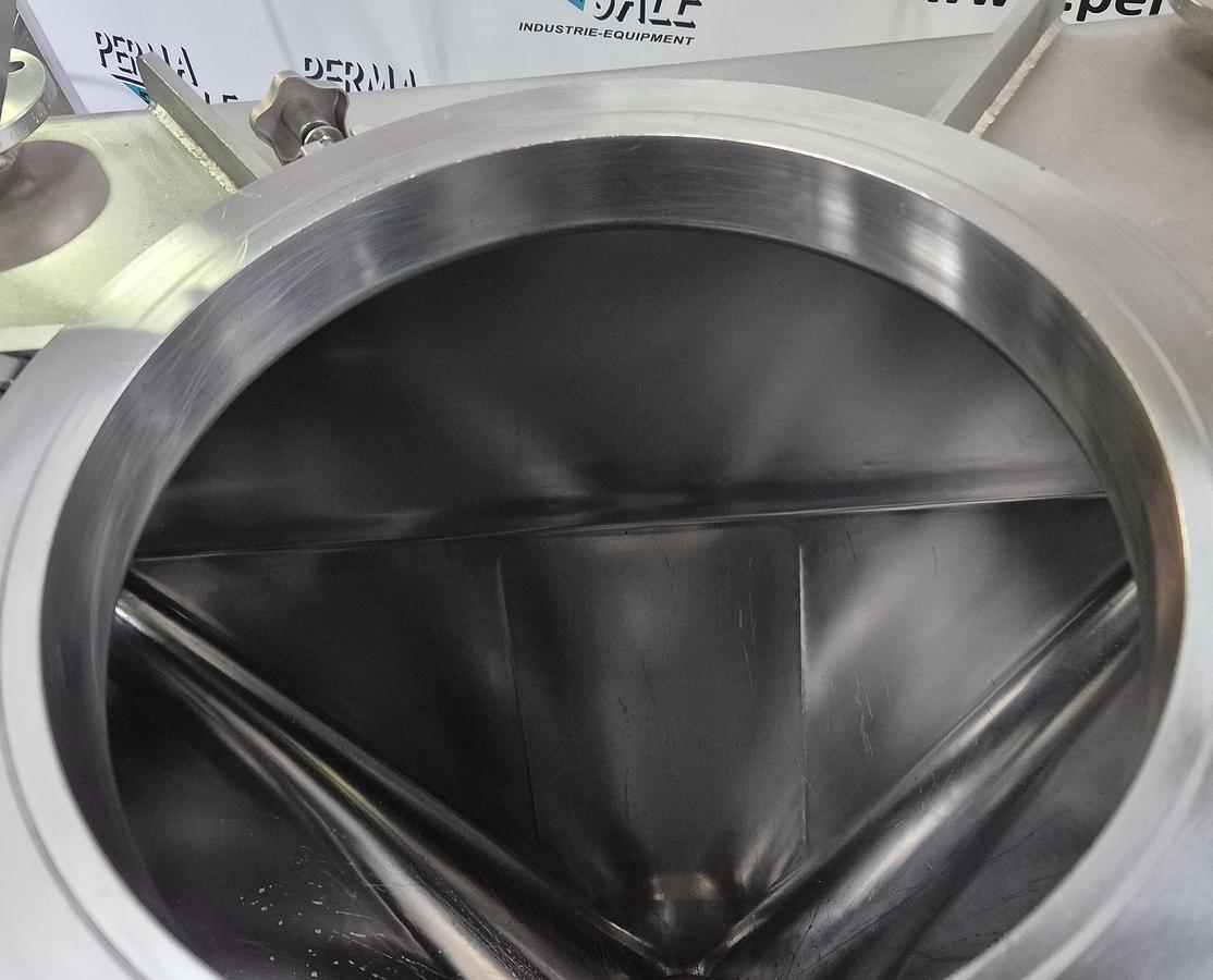 Used Edelstahl-Maurer AG IBC-Behälter mit Halar-Beschichtung 670 ltr.