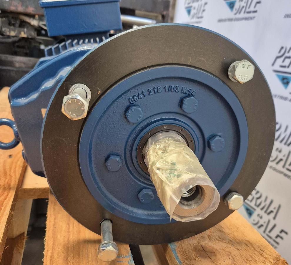 SEW Gwtriebemotor / RXF77/H2GD EDRE112M4/3TF