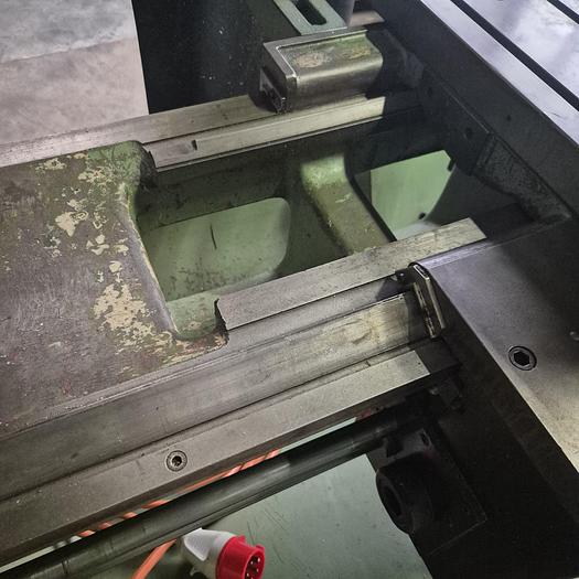 Gebraucht Lehrwerkstätte Basel Drehbank F 250