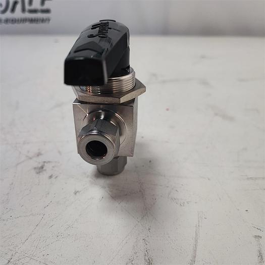 Swagelok Dreiwegeventil 316 SS-45S12MM-K-MH-15508