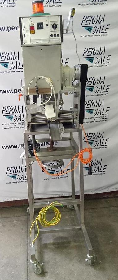 Gebraucht Willy Maschinenbau Packmat E-Reibanleger Verpackungsmaschine