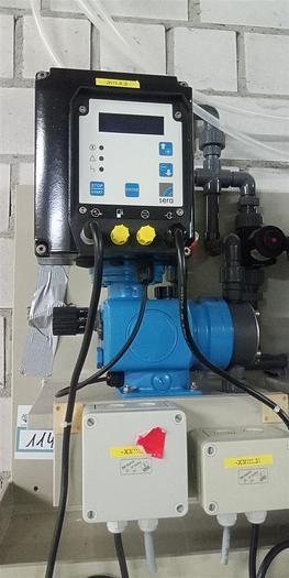 Gebraucht Sera Dosier Membranpumpeneinheit C409.2-50E