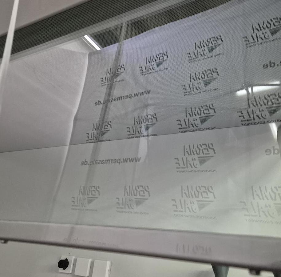 Gebraucht Heraeus Herasafe Sicherheitswerkbank HS 15 Klasse 2