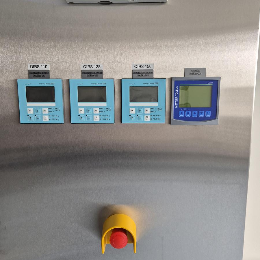 Gebraucht Apaco pharmazeutische Ansatzanlage