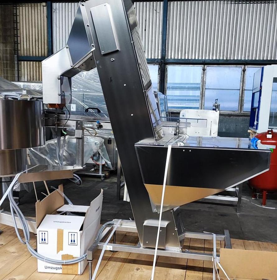 Gebraucht Ozaf E-15 AG Automatischer Zuführelevator mit Ozaf Automatischer Auflockerungsvorrichtung