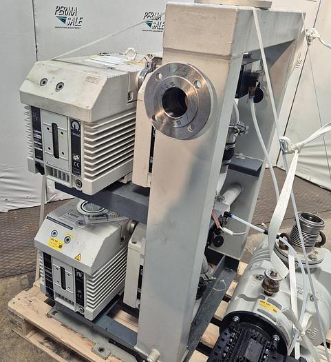 Gebraucht Leybold Trivac Drehschiebervakuumpumpe Station D65B