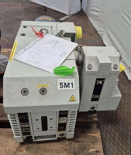 Gebraucht Trivac Drehschiebervakuumpumpe