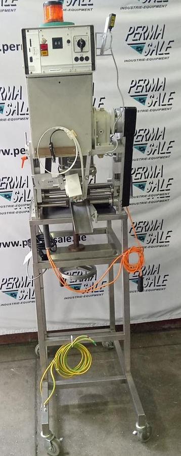 Gebraucht Willy Maschinenbau Packmat E-Reibanleger Verpackungsmaschine