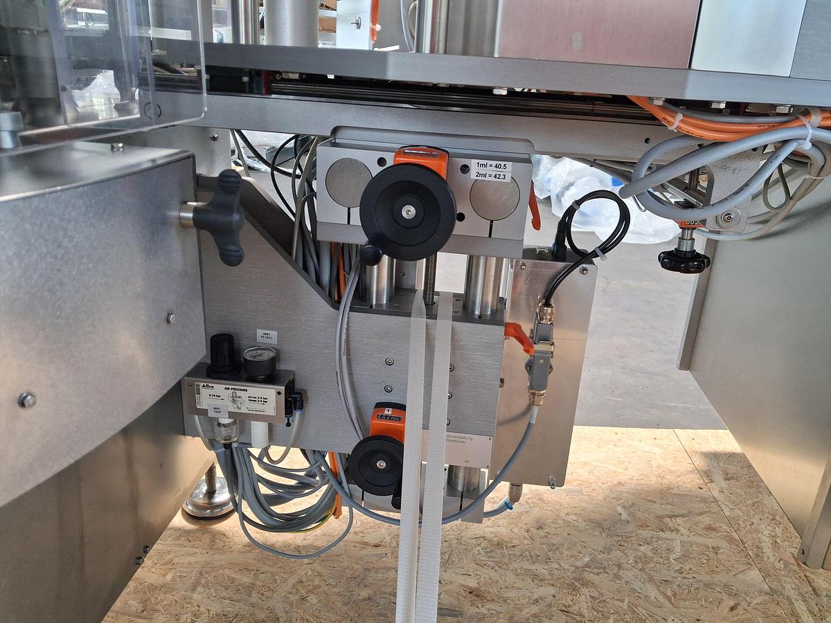 Gebraucht Inova Pharma Systems