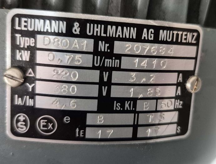 Gebraucht Drehschieber-Vakuumpumpe - Leybold-Heraeus D16A