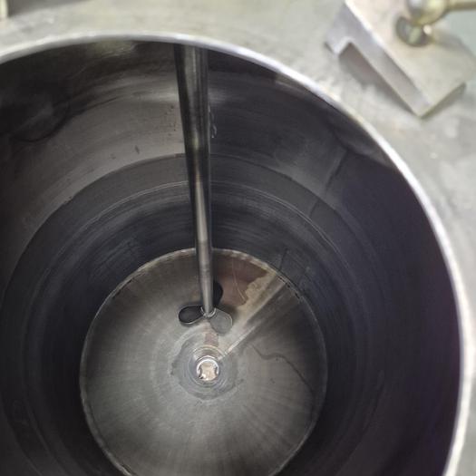 Gebraucht 2000 Unbekannt Unbekannt 100 ltr Rührbehälter