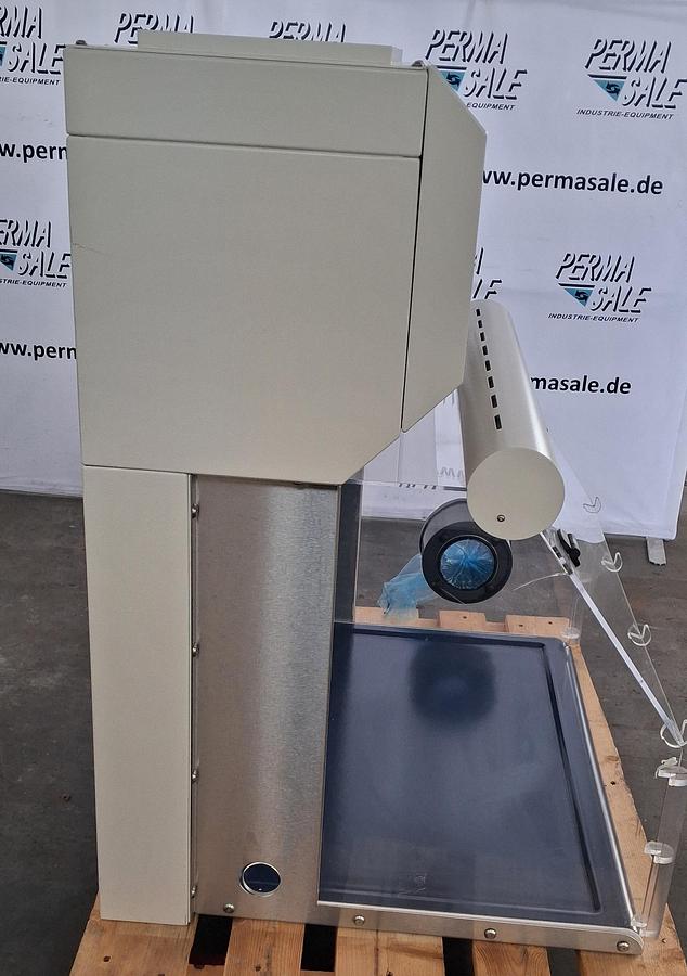 Gebraucht SKAN Skanair Sicherheitswerkbank HFC-S 900