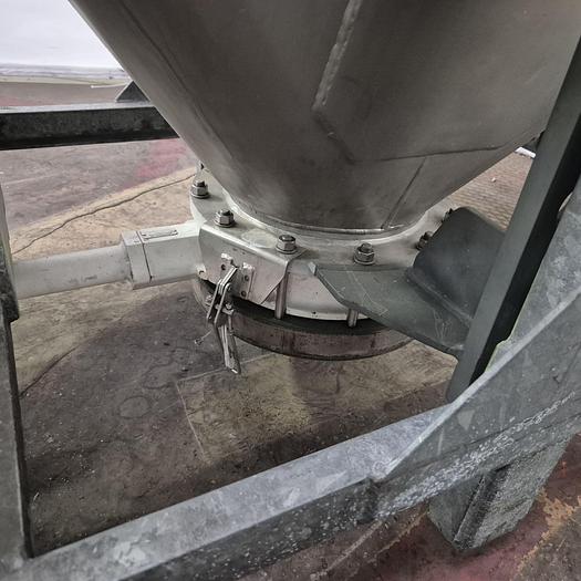 Used 1984 Stöcklin AG IBC-Behälter mit Halar-Beschichtung 630 ltr.