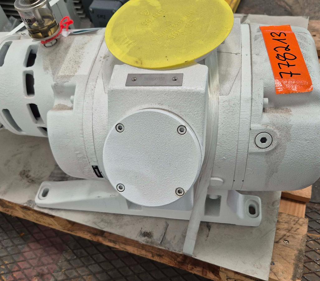 Überholt Ruvac Wälzkolbenvakuumpumpe - RUVAC WAU501