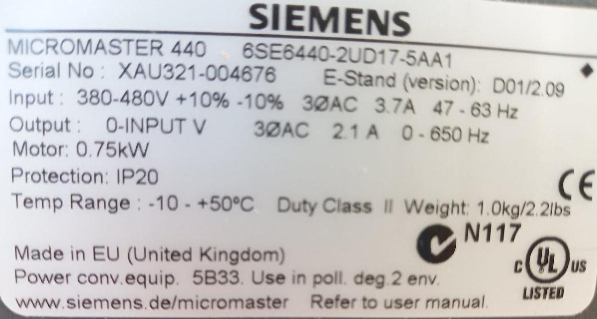 Siemens Micromaster 440 Frequenzumrichter 6SE6440-2UD17-5AA1