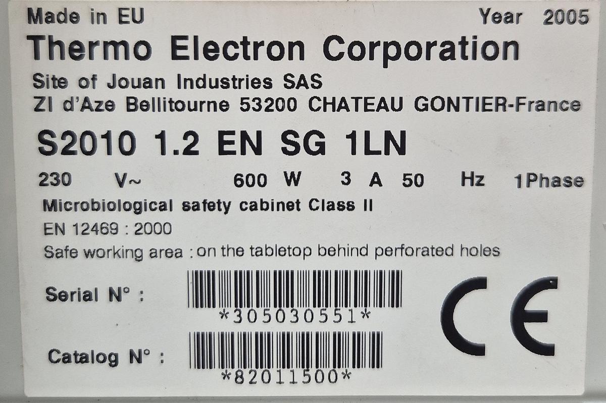 Gebraucht Thermo Electro Corporation Sicherheitswerkbank der Klasse II S2010 1.2 EN SG 1LN