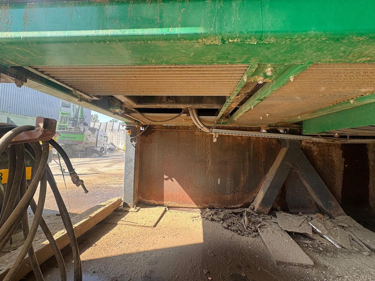 Gebraucht Komptech Zwei-Wellen-Zerkleinerer CRAMBO 5200 direct