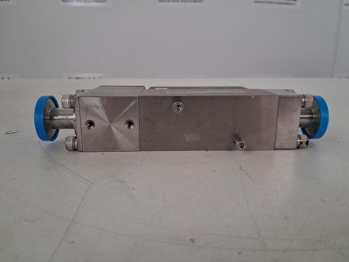 Gebraucht Mass flow controller