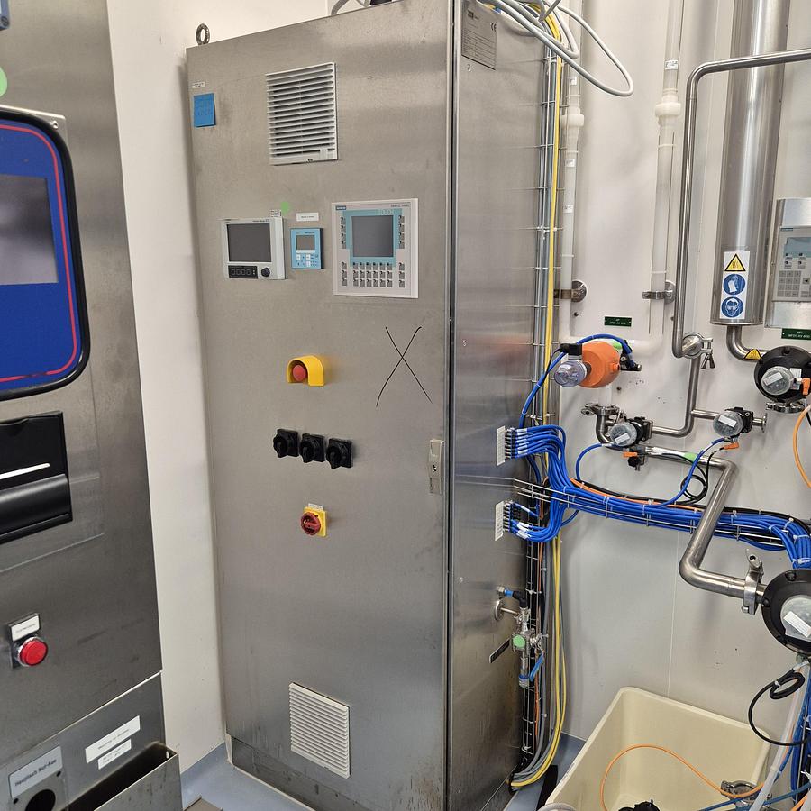 Gebraucht Christ CIP/SIP-Reinigungsanlage in Edelstahlrahmenausführung