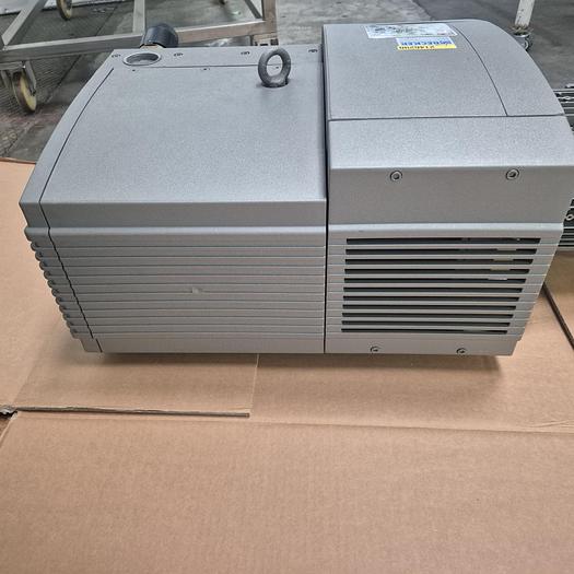 Becker Vakuumpumpe KVT 3.140 – Ölfreie Drehschieberpumpe