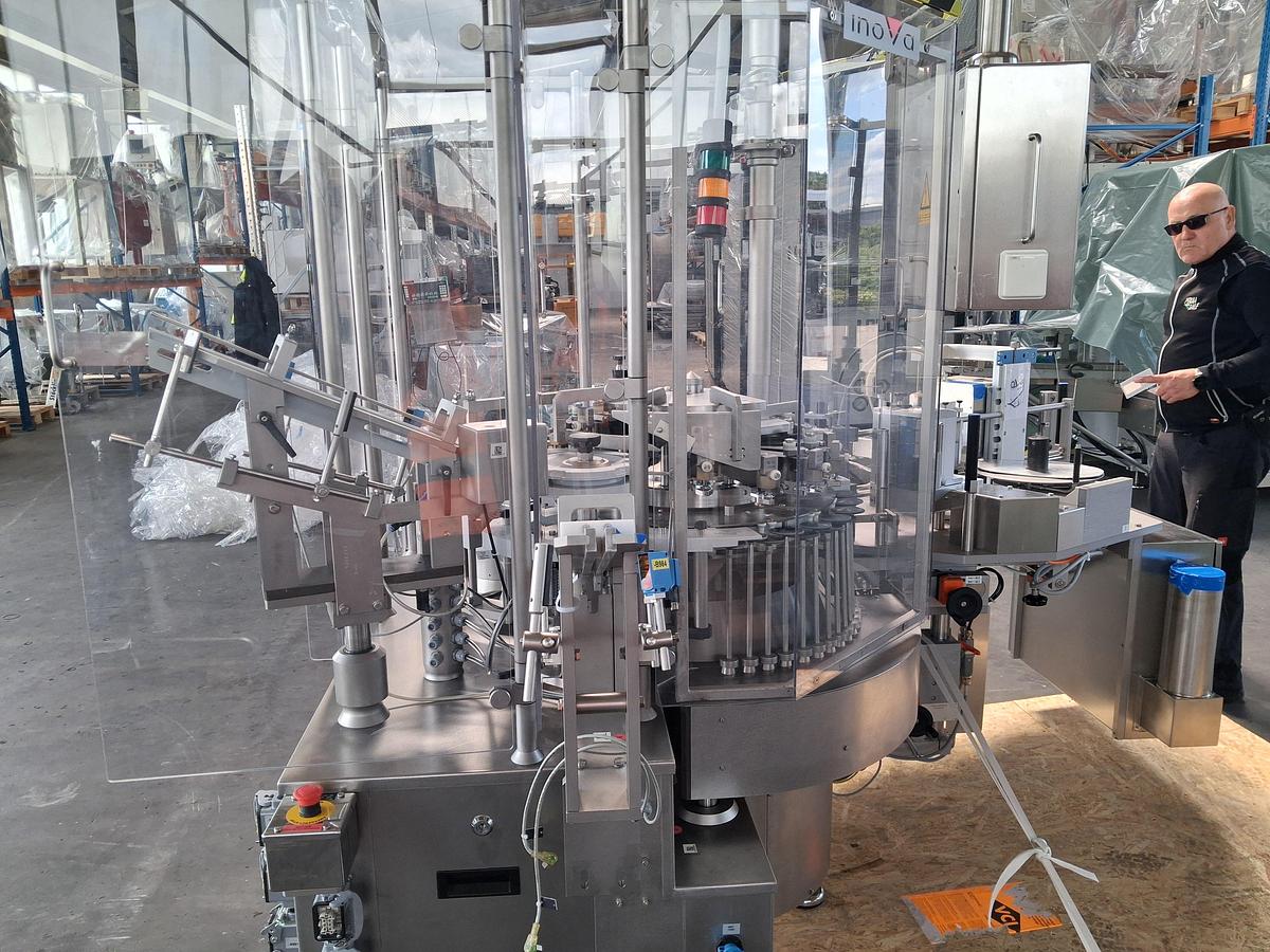 Gebraucht Inova Pharma Systems