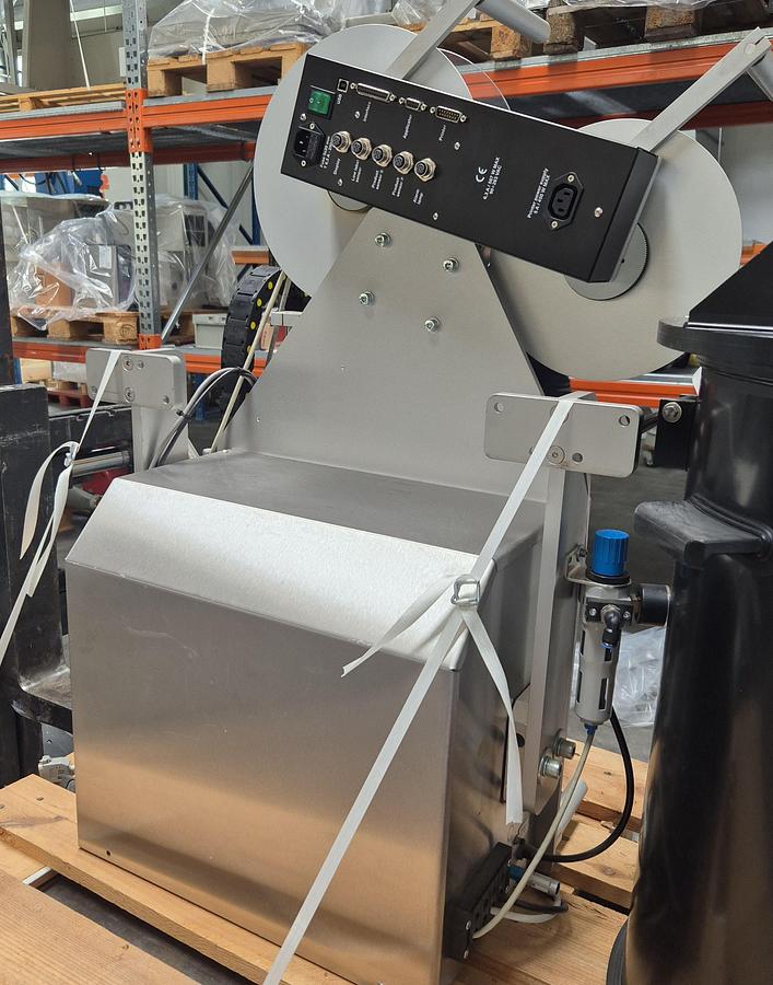 Gebraucht Bluhm Systeme Etikettiermaschine RH Legi-Air 4050