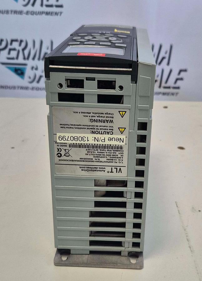 Gebraucht Danfoss Frequenz Umrichter - VLT® AutomationDrive FC-302
