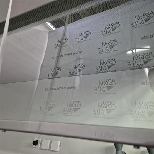 Gebraucht Heraeus Herasafe Sicherheitswerkbank HS 15 Klasse 2