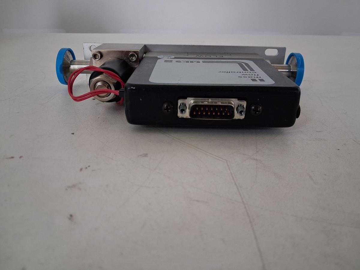 Gebraucht Mass flow controller