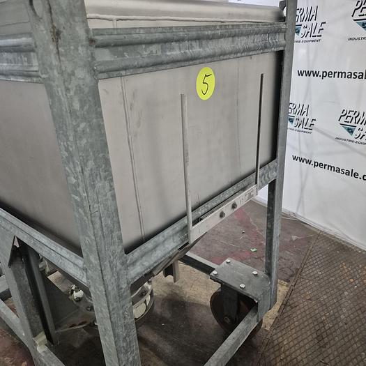 Used 1984 Stöcklin AG IBC-Behälter mit Halar-Beschichtung 630 ltr.