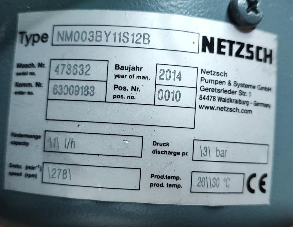 Netzsch Exzenterschneckenpumpe NM003BH06S12F mit Motor