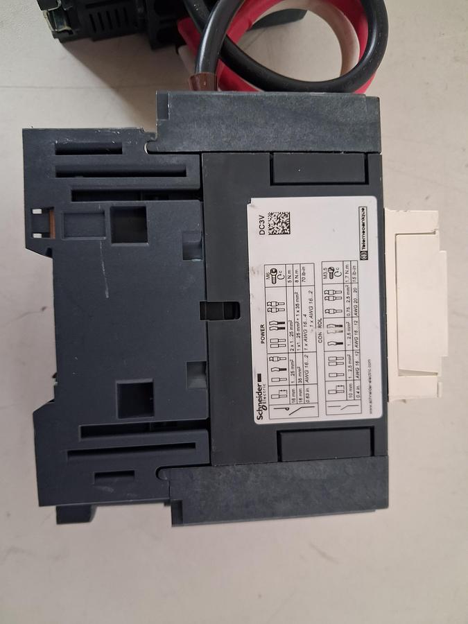 Gebraucht Schneider Electric