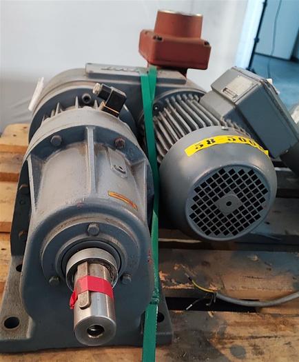Gebraucht Bauer Getriebemotor G22-10-V1/DK94-241-V3315 1,5Kw
