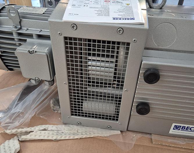 Becker Drehschieber-Vakuumpumpe KVT 3.60