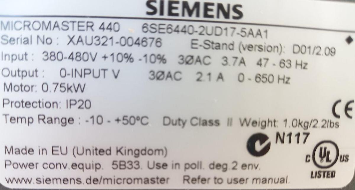 Siemens Micromaster 440 Frequenzumrichter 6SE6440-2UD17-5AA1