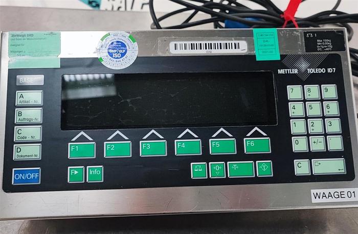 Gebraucht Mettler Toledo Waage KCC150 mit ID7 bis 150 Kg