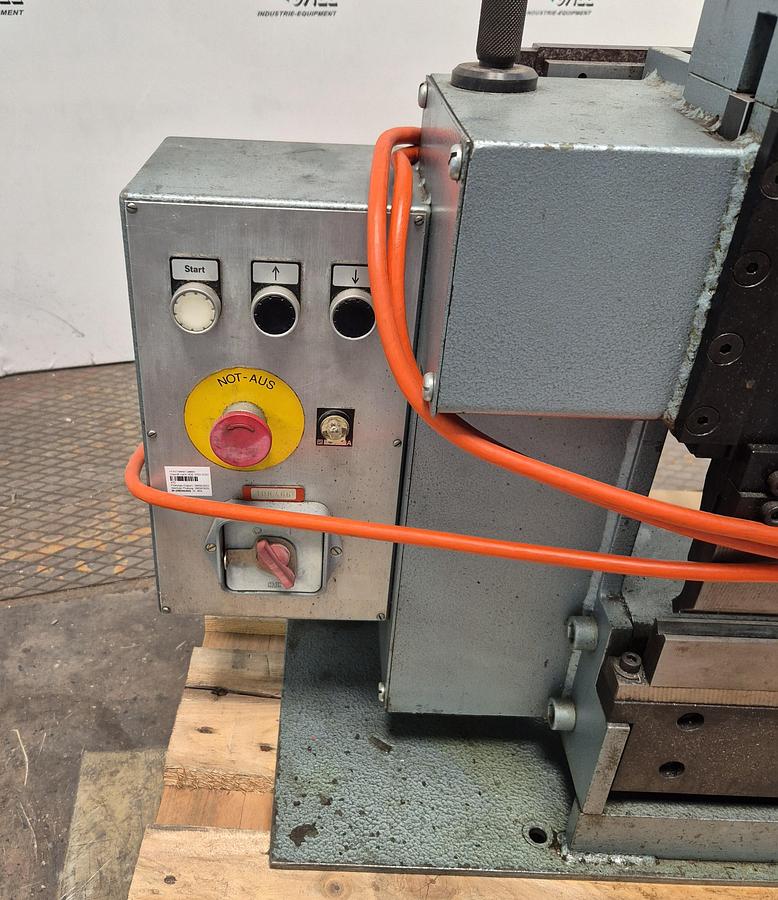 Gebraucht Bosch Schwenkbiegemaschine/Blechschere Profilform 500