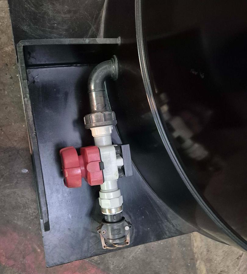 Gebraucht PE Vorlagebehälter 1000 ltr