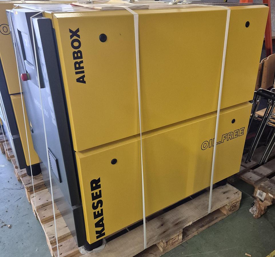 Gebraucht Kaeser AIRBOX 550 OIL.FREE Kolbenkompressor