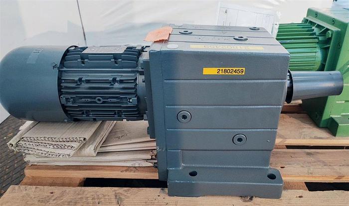 Gebraucht Lenze Getriebemotor DERAB090/39.16