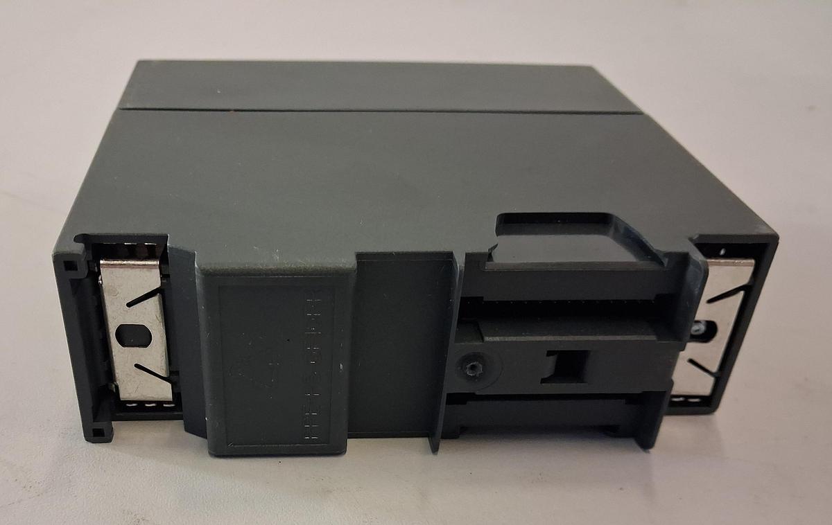 Gebraucht Analog Ausgabemodul 6ES7