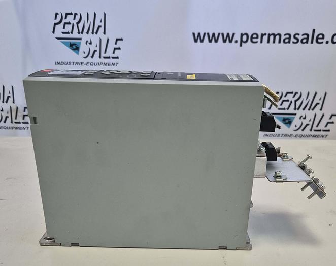 Gebraucht Danfoss Frequenz Umrichter - VLT® AutomationDrive FC-302