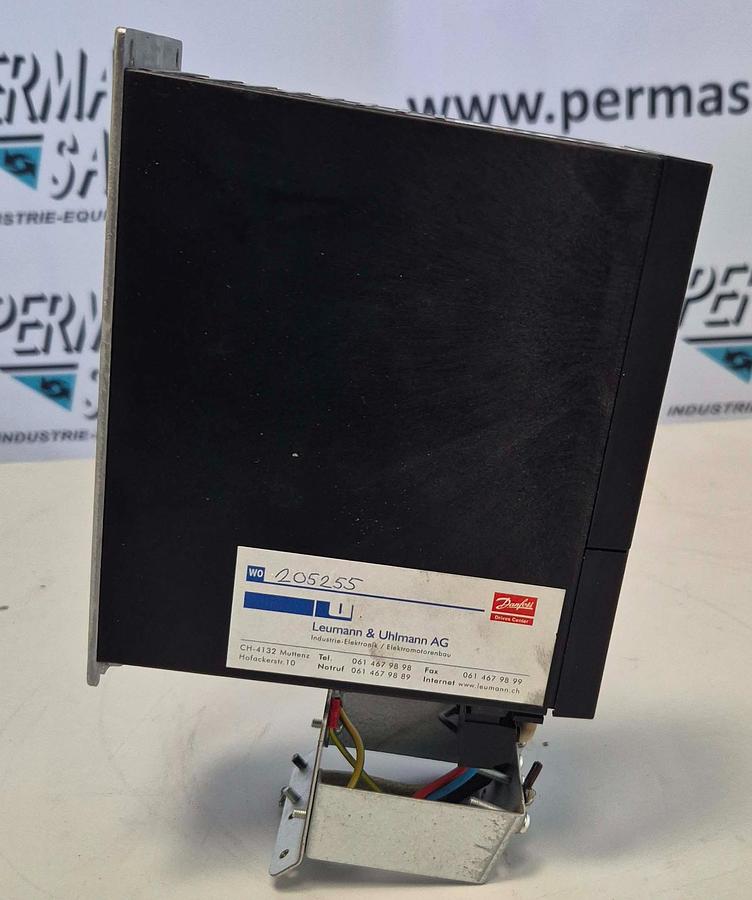 Gebraucht Danfoss Frequenz Umrichter - VLT2803PS2B20STR1DBF00A00C0