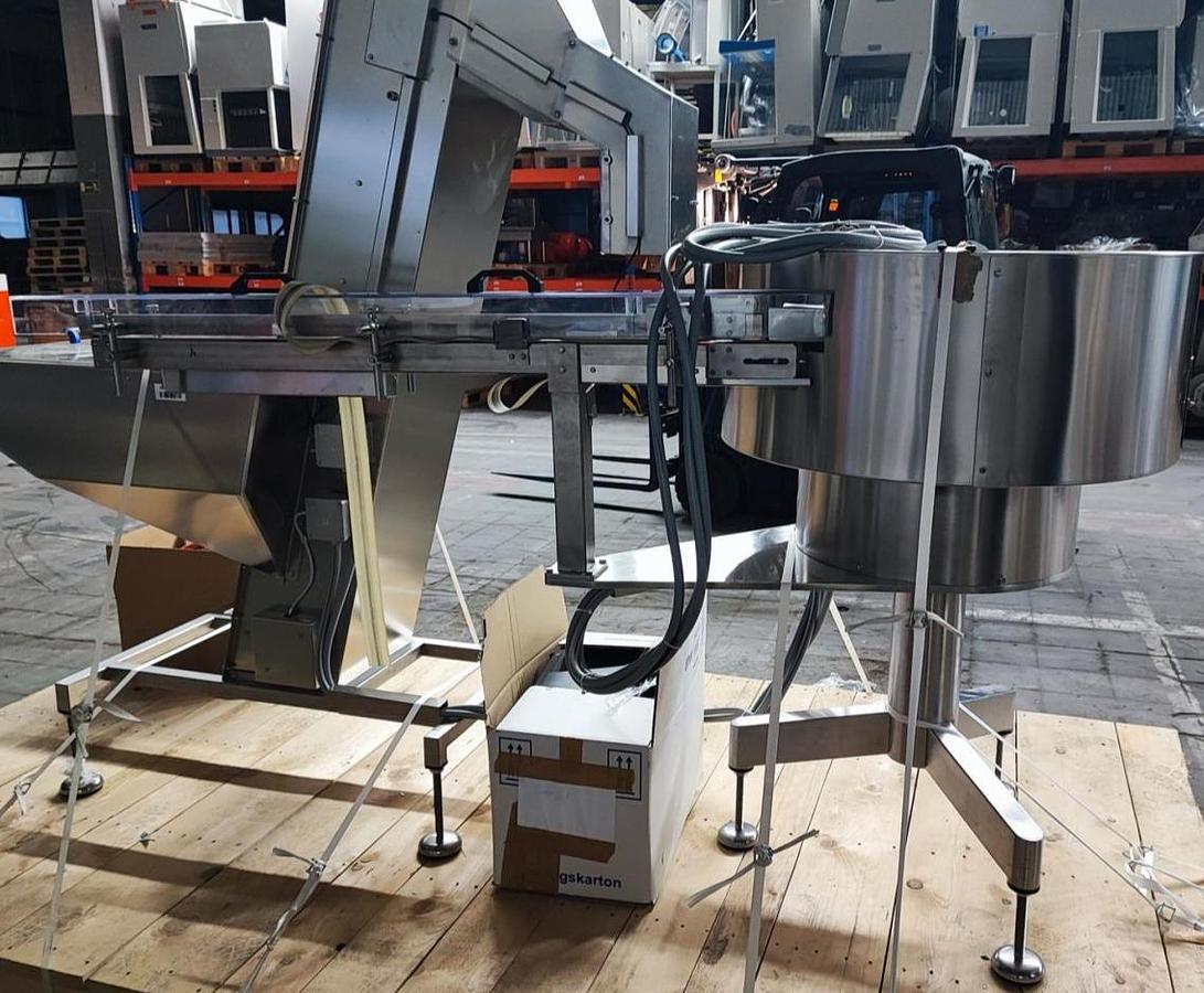 Gebraucht Ozaf E-15 AG Automatischer Zuführelevator mit Ozaf Automatischer Auflockerungsvorrichtung