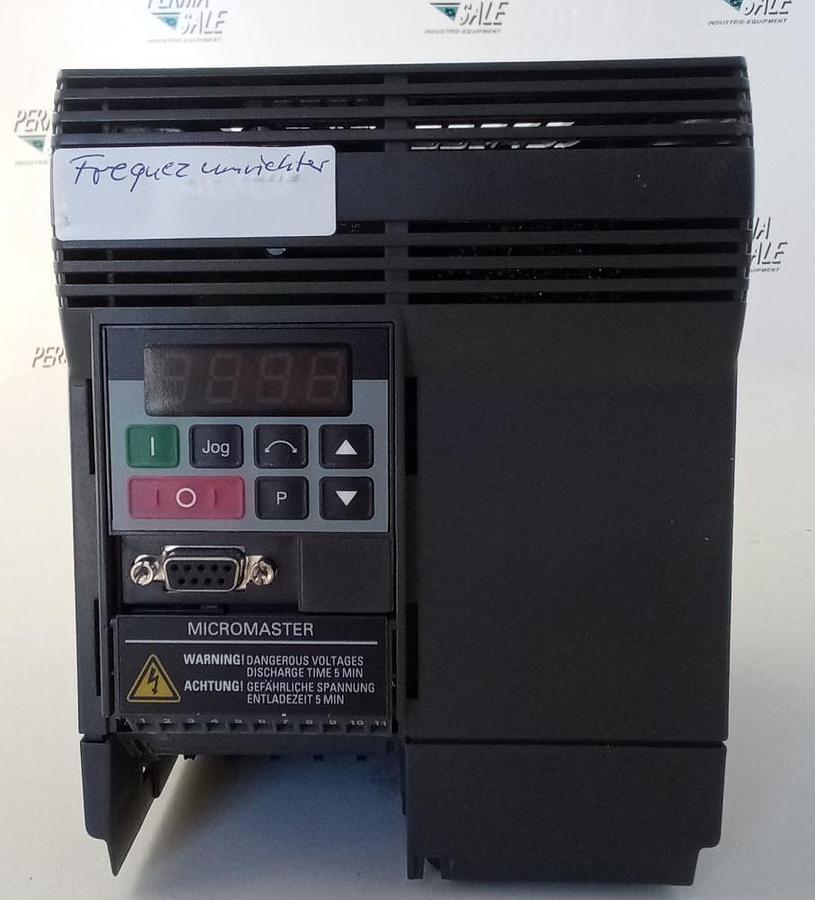 Gebraucht Siemens Micromaster Frequenzumrichter 6SE9215-8DB40