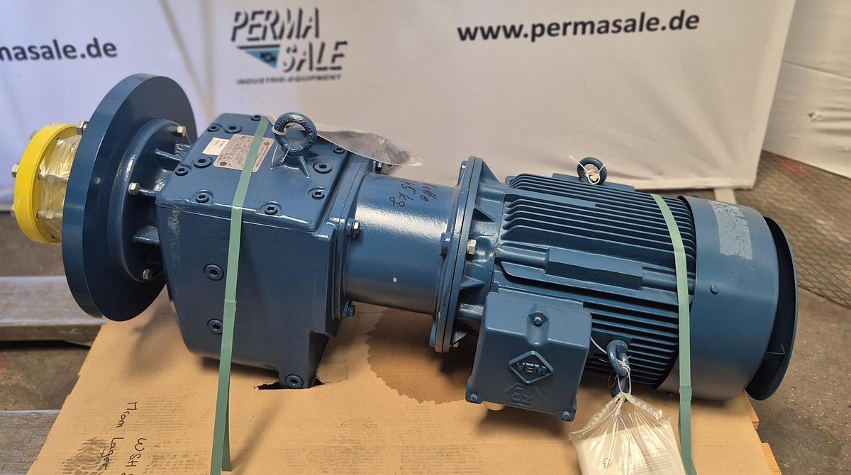 Getriebebau Nord Getriebemortor mit VEM Motor SK 63F IEC160