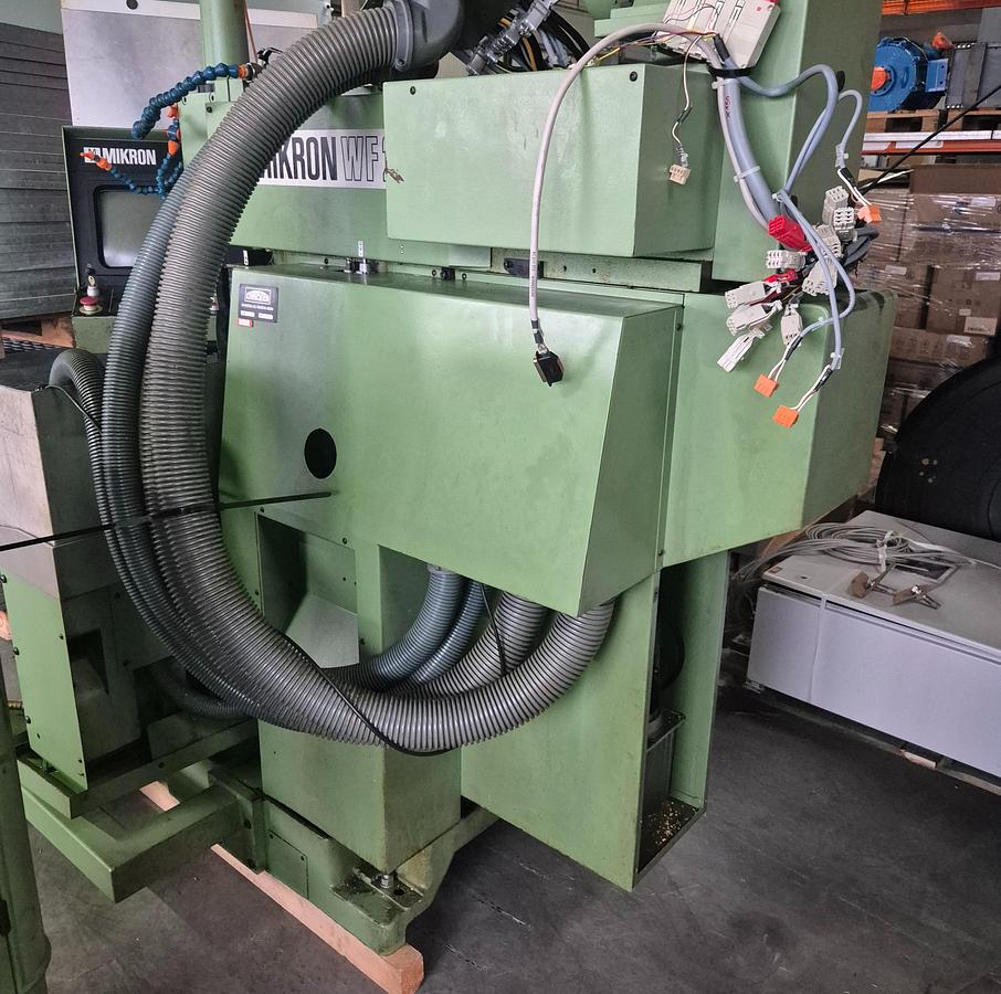 Gebraucht Mikron CNC-Fräsmaschine WF 21C