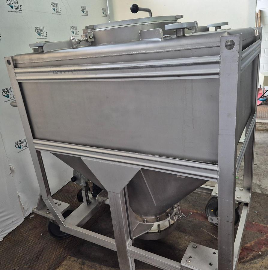 Used Edelstahl-Maurer AG IBC-Behälter mit Halar-Beschichtung 670 ltr.
