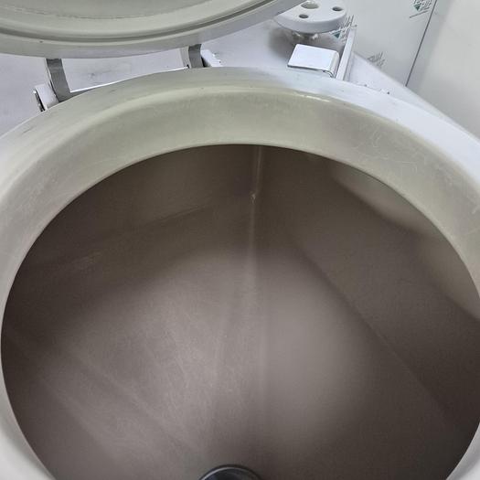 Used Edelstahl-Maurer AG IBC-Behälter mit Halar-Beschichtung 670 ltr.